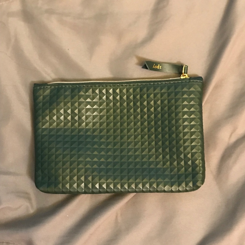 Green makeup bag!